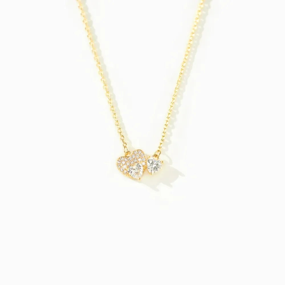 Celavii “Eternal Heart” Necklace – 18K Gold & Zircon